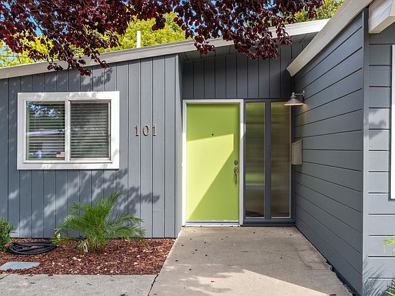 3rd image of 101 Oakfield Ave