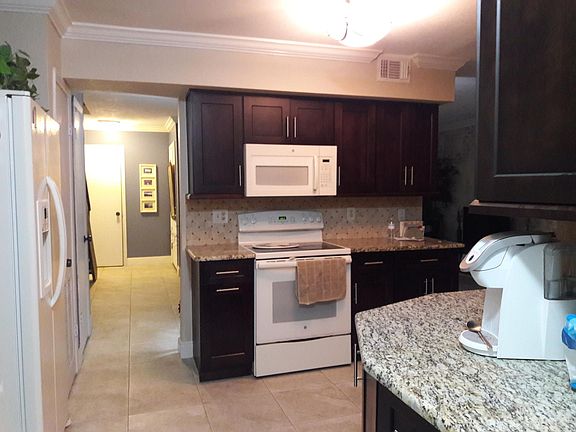 4th image of 6911 Mexicala Ct