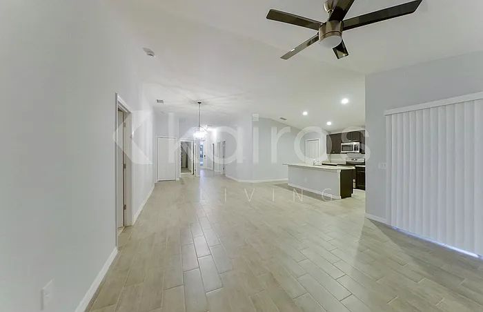 4 bed, 2.0 bath, 1732 sqft, $2,225 — Photo 3
