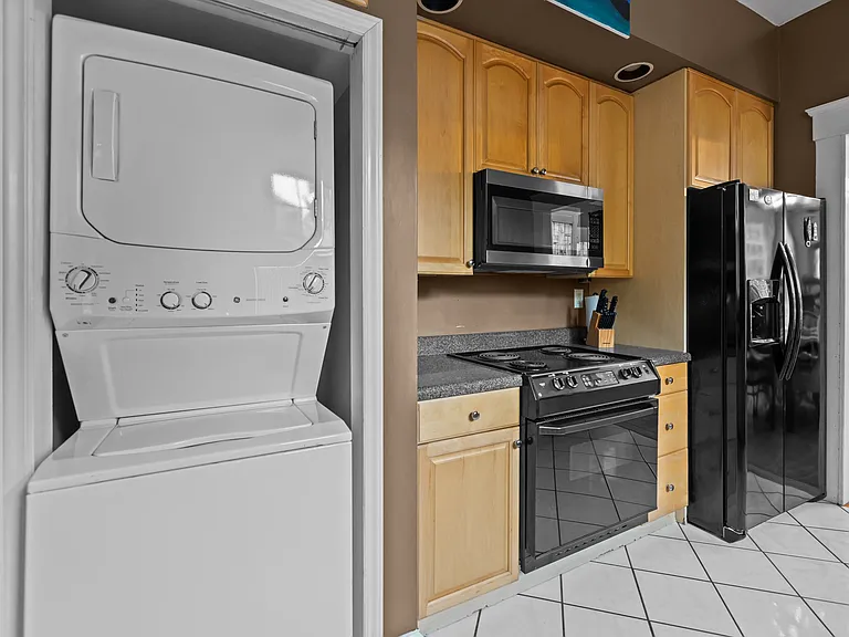 1415 Hamorton Pl — Photo 7