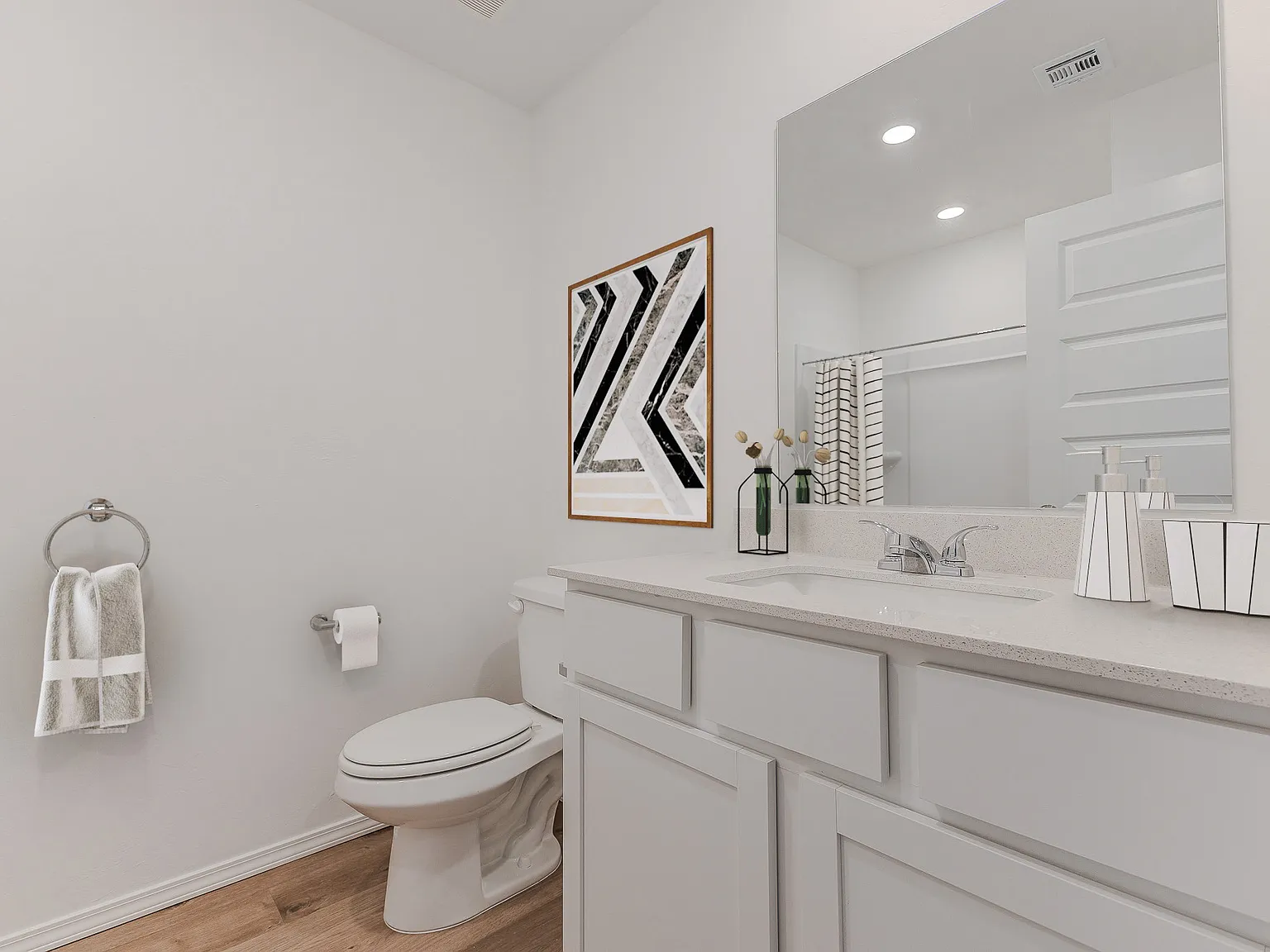 3 bed, 2.0 bath, 1633 sqft, $1,695 — Photo 2