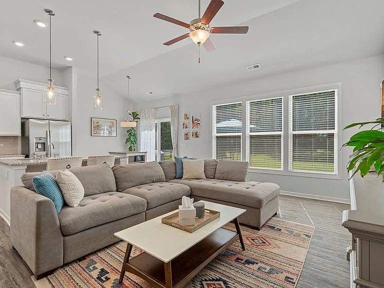 3739 Berry Dr — Photo 12