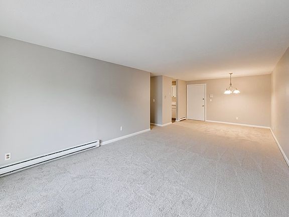 3rd image of 200 Manning St APT 27C