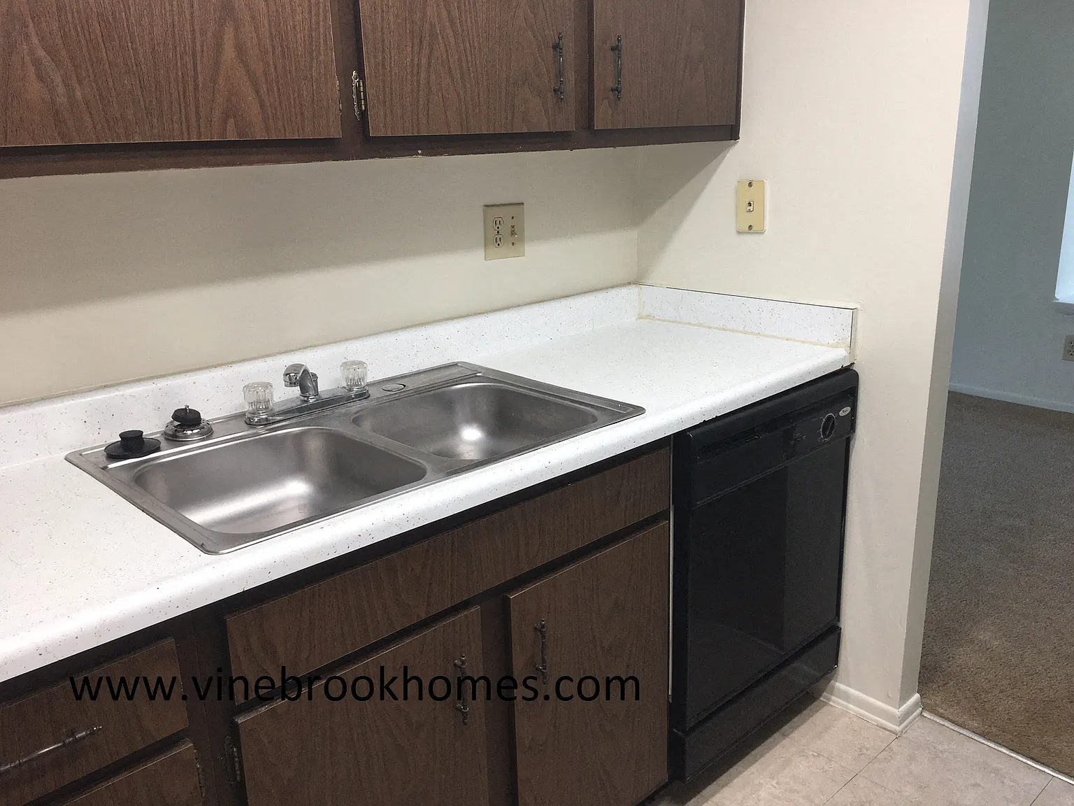 5883 Troy Villa Blvd. — Photo 3