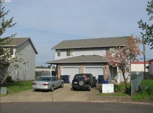 2607 S Cloverleaf Loop, Springfield, OR 97477