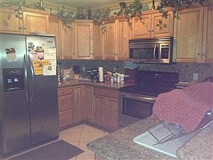 3rd image of 35 NW 13th Ave
