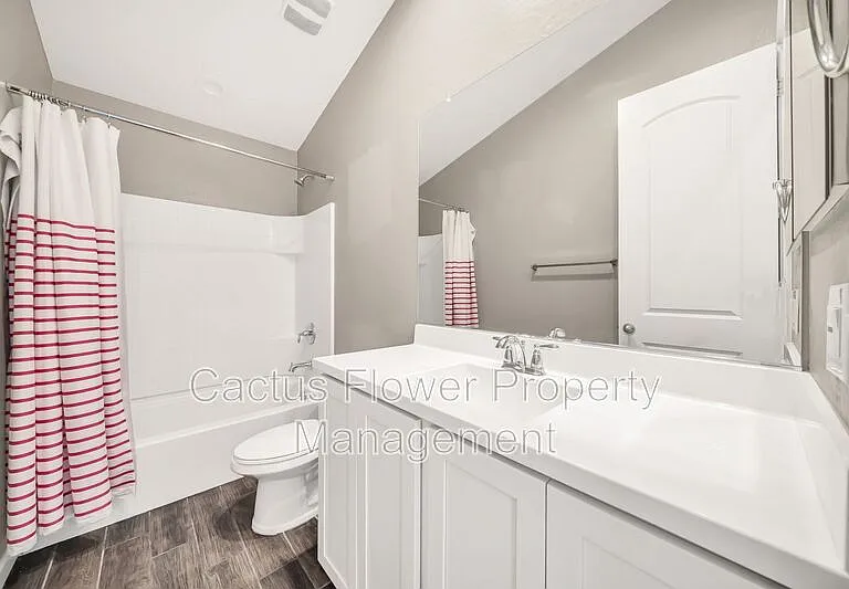 3067 N 33rd Pl — Photo 33