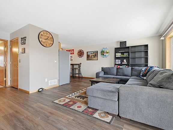 5th image of 1579 County Road D E Unit E