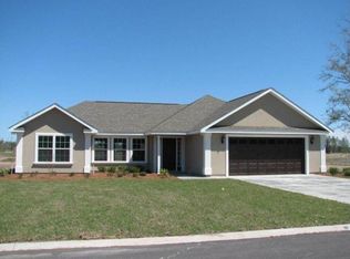 213 S Beckingham Dr, Brunswick, GA 31525