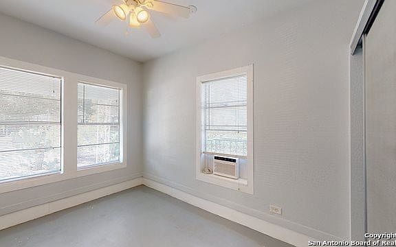 5th image of 139 Dora St