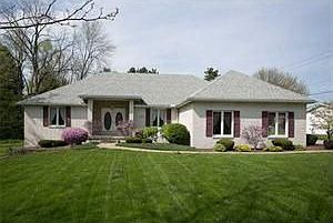 1st image of 26 Carey Dr