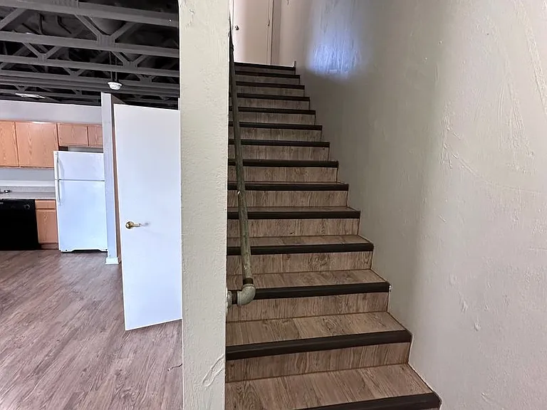 Allen Place — Photo 11