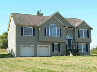 35 Gold Rd, Wappingers Falls, NY 12590