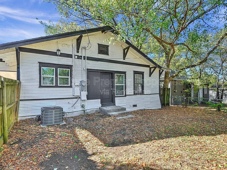 1115 S Rusk Ave — Photo 21