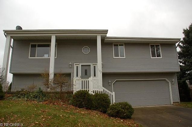 1st image of 133 California Dr