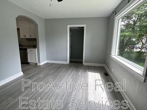 2nd image of 3301 Vimy Ridge Ave