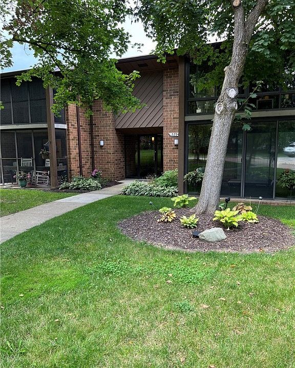 2nd image of 22940 Mastick Rd APT 201