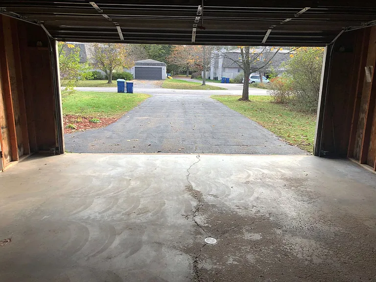 4PLEX-1911 Carol Dr — Photo 24