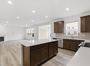 709 Risdon Trl, Saline, MI 48176