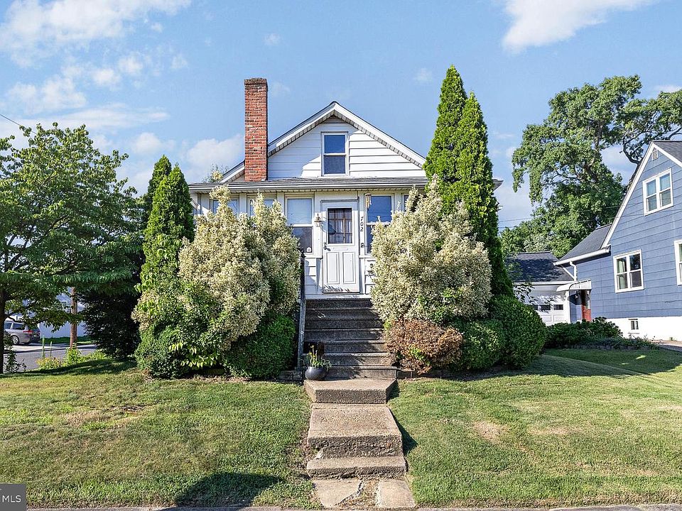 1st image of 702 Gaskill Ave