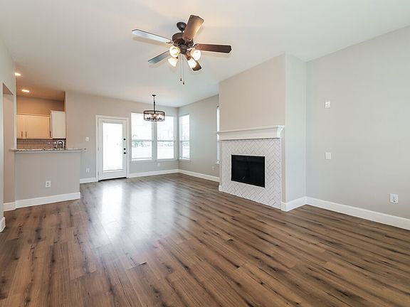 5th image of 10237 Nantucket Dr