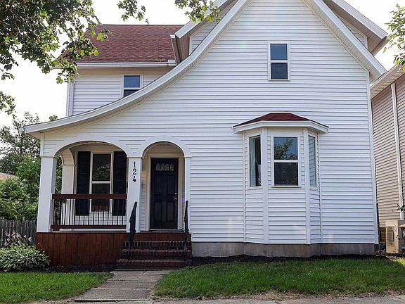 2nd image of 124 N Lincoln St
