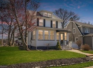 325 Thompson Ave, Roselle, NJ 07203