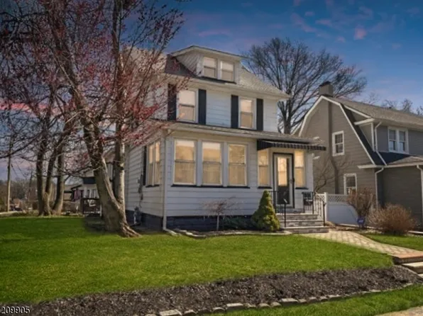 325 Thompson Ave, Roselle Boro, NJ 07203