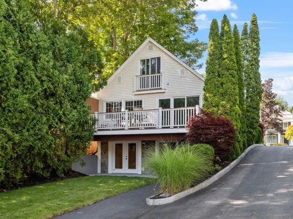 38 Lake Shore Drive #10, Moultonborough, NH 03254