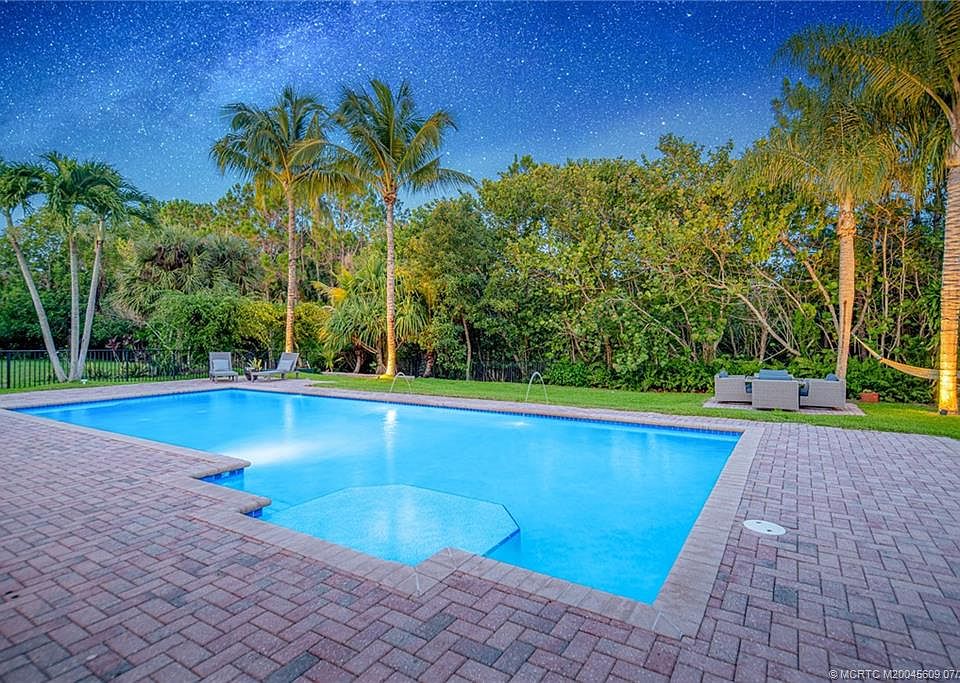 1st image of 4593 SW Long Bay Dr