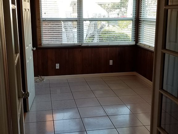 3rd image of 4931 1st Ave N