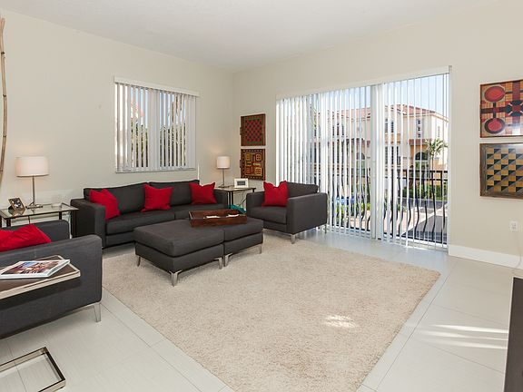 2nd image of 1871 Coral Heights Blvd