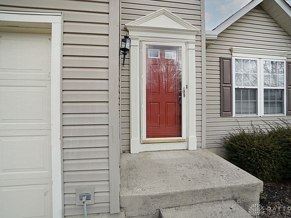 4th image of 150 Easton Manor Dr