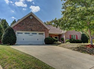 11807 Machrie Ct, Charlotte, NC 28269