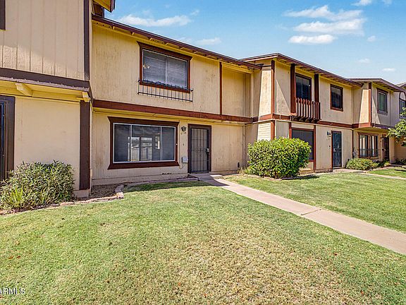 3rd image of 6138 N 30TH Avenue