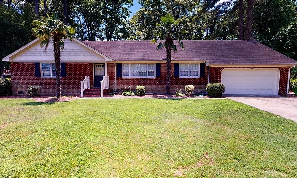 1st image of 4421 Reynolds Dr