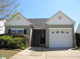 525 Clairidge Dr, Boiling Springs, SC 29316