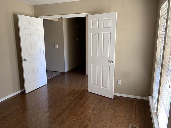 4th image of 2508 W Kingsport St