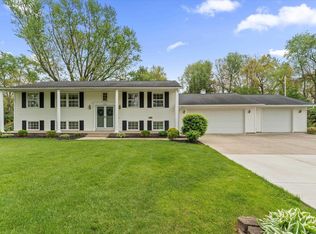 53220 Towhee Ln, South Bend, IN 46637