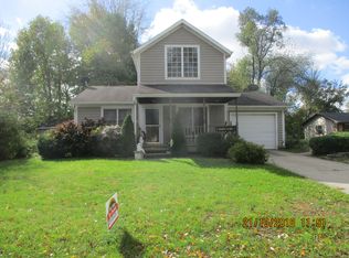 5077 E Algonquin Trl, Rolling Prairie, IN 46371