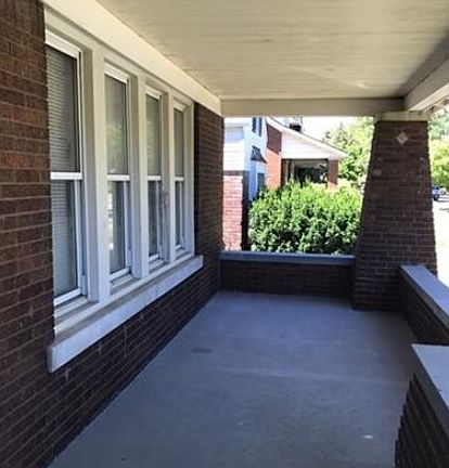 3rd image of 11806 Wilshire Dr #48213