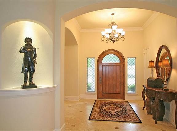 4th image of 5605 Southern Hills Ct