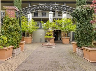 649 1st St W APT 17, Sonoma, CA