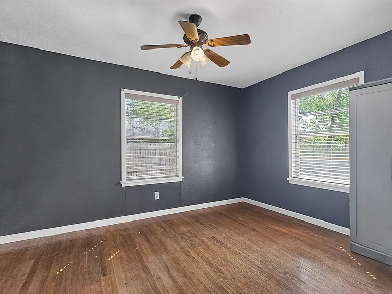 725 Mary Lake Dr — Photo 13