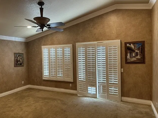 3291 Royal Ridge Rd — Photo 2