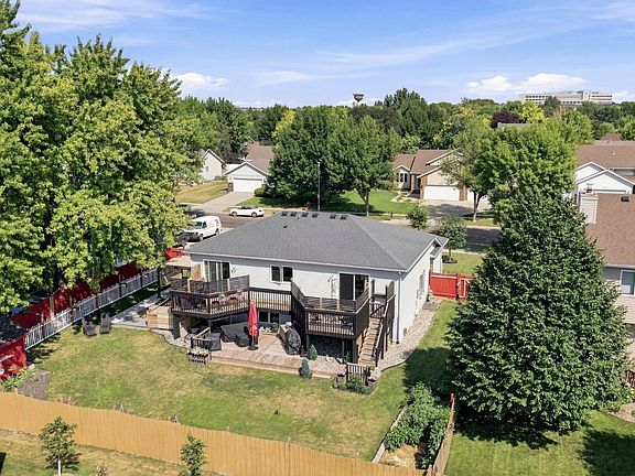 2nd image of 3032 37th Ave S