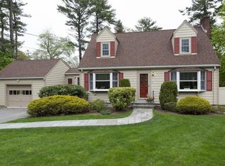 1 Greenbriar Rd, Canton, MA 02021