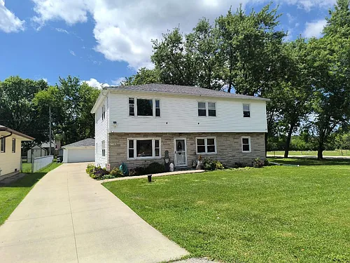 4311 S 46th St #UPPER Photo 1