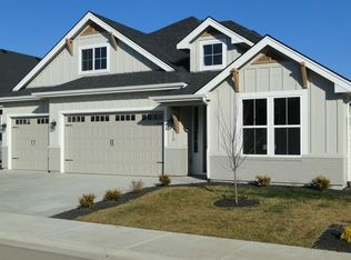210 W Addeson St, Meridian, ID 83646