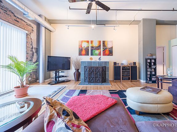 3rd image of 1020 S Wabash Ave APT 5G
